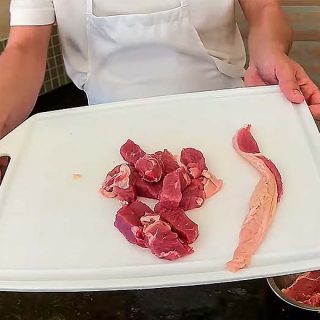 Como Cortar Carne em Iscas